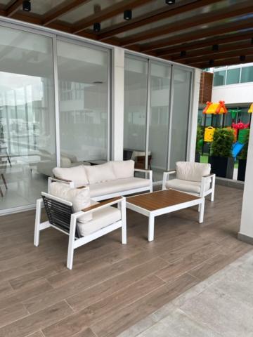 New Luxury Apartment With King - Size Bed Ceibos Guayaquil Eksteriør billede